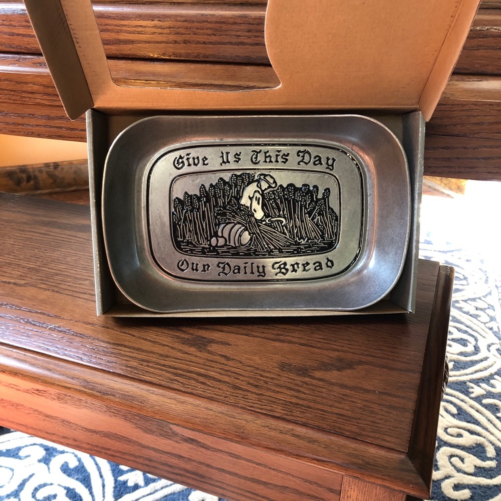 Wilton Armetale Bread Server